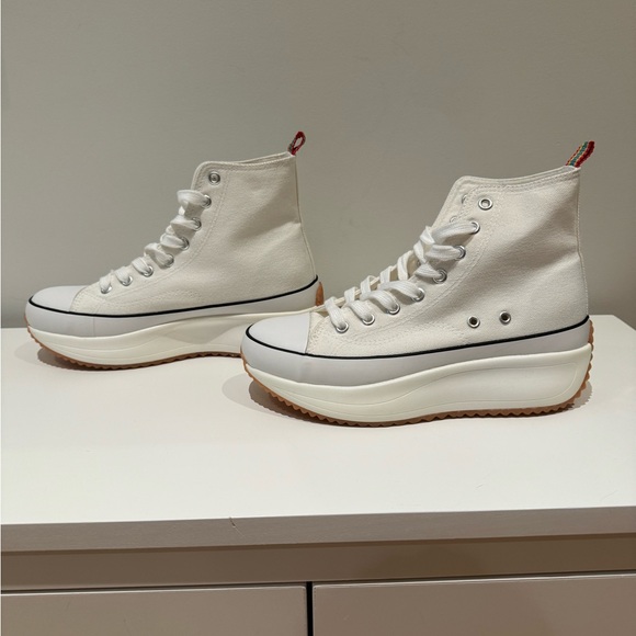 NEW Madden Girl Winnona High-Top Sneakers - Picture 2 of 7